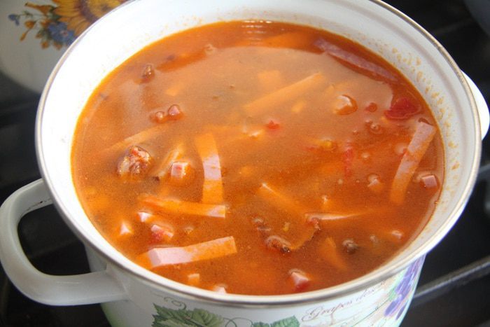 Солянка мясная сборная