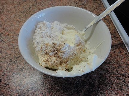 Жюльен из курицы с маслинами