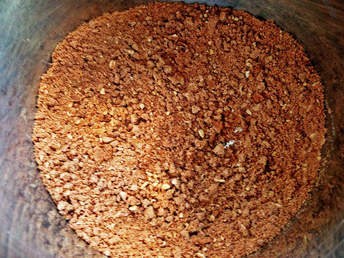 Конфеты с шоколадом и ликером