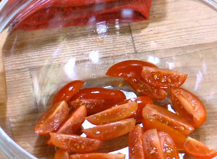 Буррито с тыквой, курицей и фасолью 