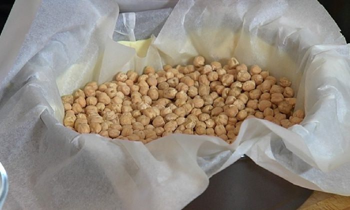 Яблочно-грушевый пирог с изюмом 