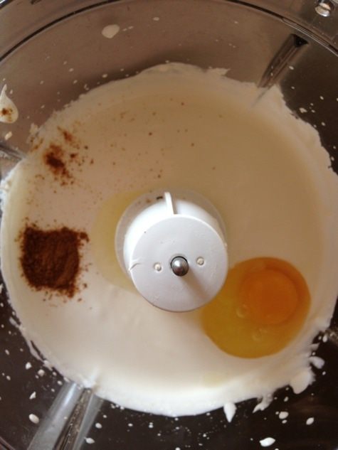 Закусочный чизкейк с джемом из помидоров черри