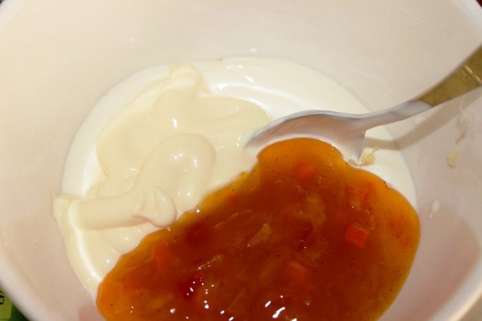 Жаркое с семгой и беконом в горшочке