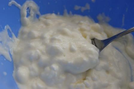 Мини-пироги из творожного теста со шпинатом