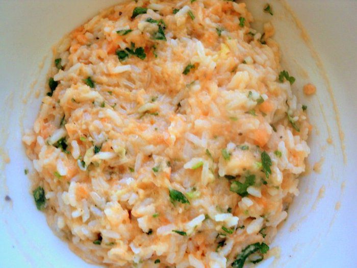 Котлеты рыбные с пикантным соусом