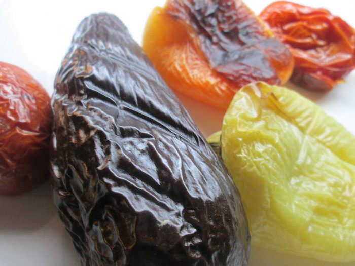 Салат из запеченных овощей и утки