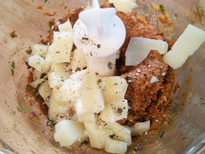 Песто Россо