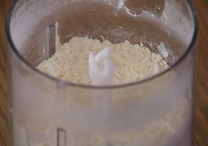 Пирожки с красной рыбой и рисом 