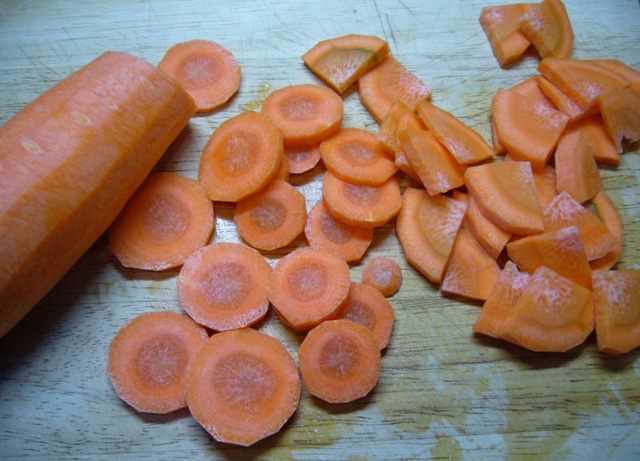Солянка с белыми грибами (на зиму)