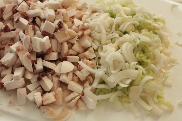 Икряники с грибами и луком-пореем