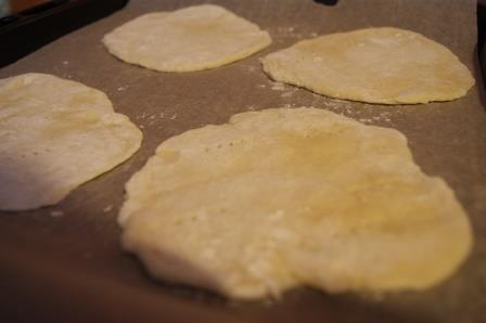 Лепешки на сметане