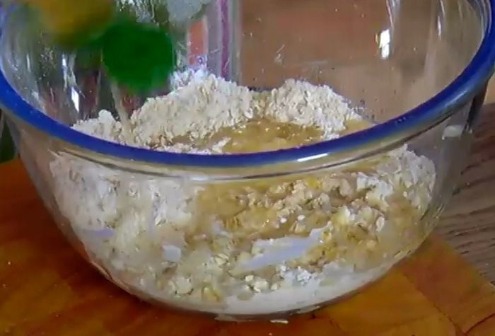 Персиковый крамбл 