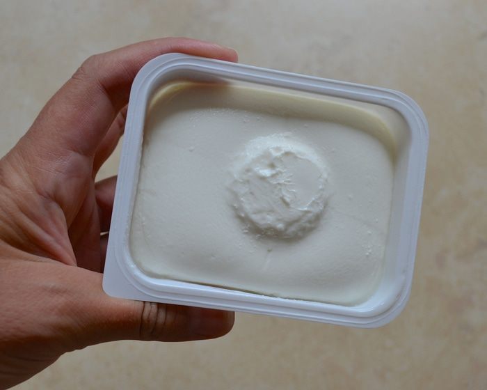 Ванильное мороженое со сливочным сыром и мёдом