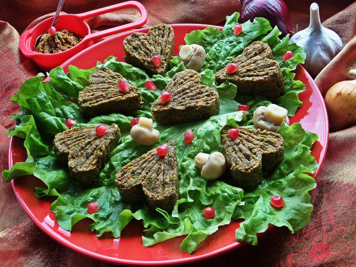 Куриные рулетики с начинкой