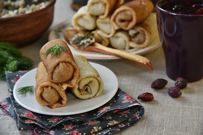 Постные блинчики с гречкой и морской капустой