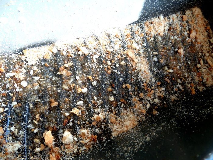 Пирог с капустой и черносливом