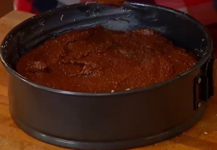 Шоколадно-миндальный пирог на маскарпоне