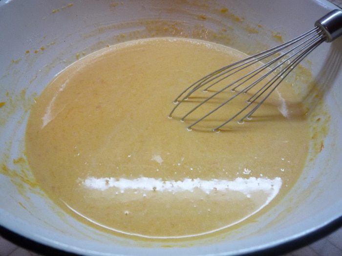 Блинные рулетики из тыквы с копченостями и йогуртом