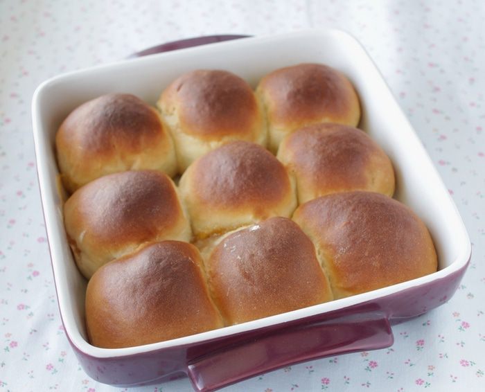 Бухтели с абрикосовым джемом