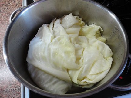 Лазанья из капусты и свинины