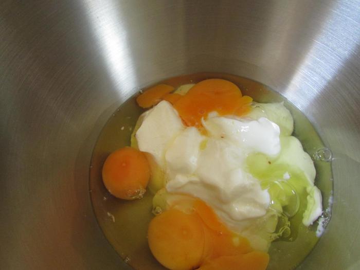 Праздничный сырный рулет с курицей