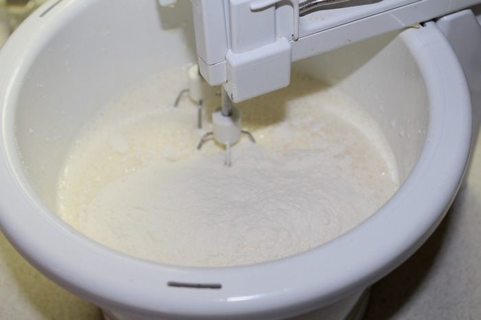 Сливовый пирог с коньяком