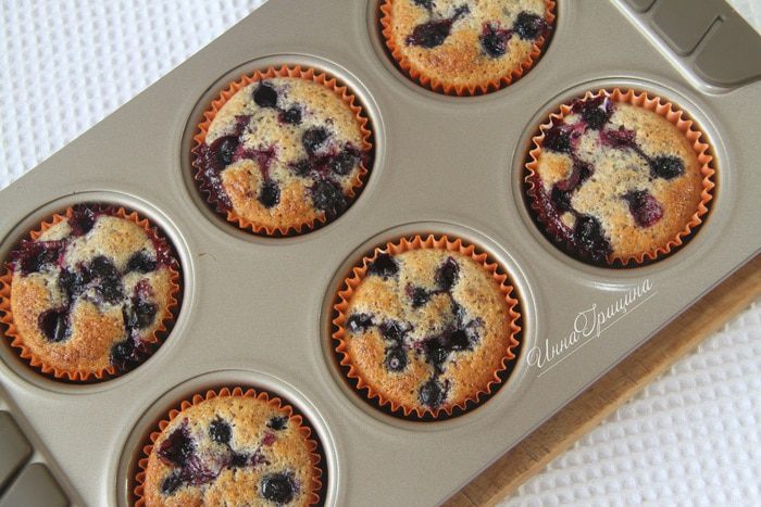 Фрианды с черной смородиной (Blackcurrant &amp;amp; lemon friands)
