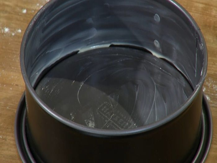 Пирог-перевертыш с персиками 