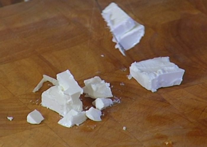 Фриттата со спаржей, помидорами и фетой 