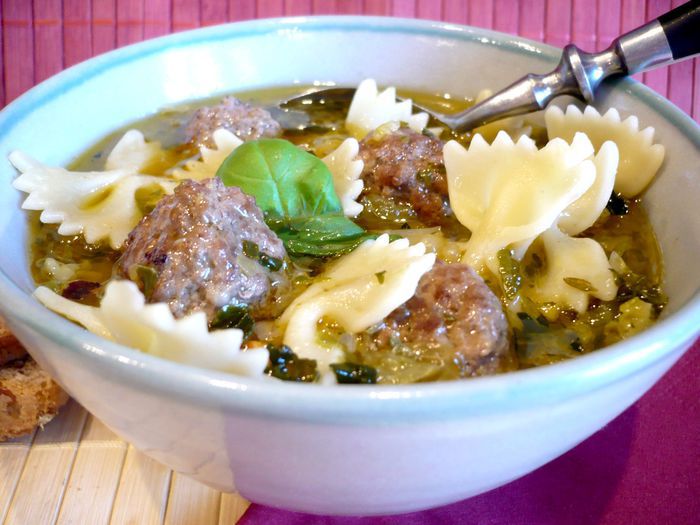 Суп с овощами и фрикадельками 