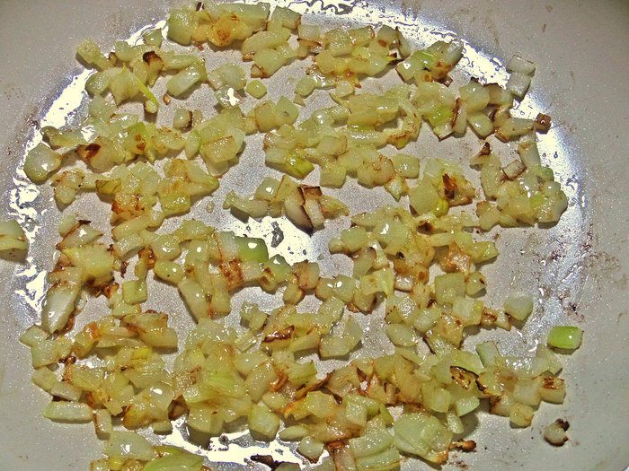 Пироги из тортильи с картошкой и беконом
