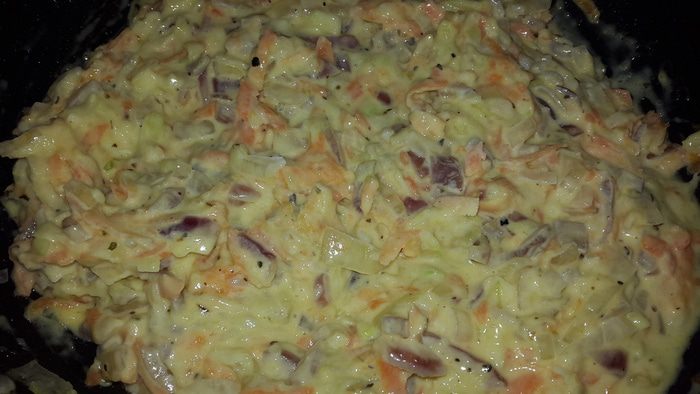 Запеканка из чечевицы с кабачком и сыром.