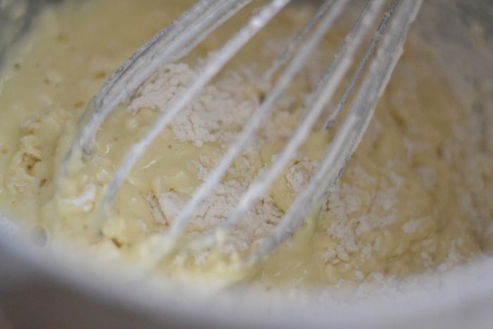 Блины с печенью, яблоком и маринованным  луком