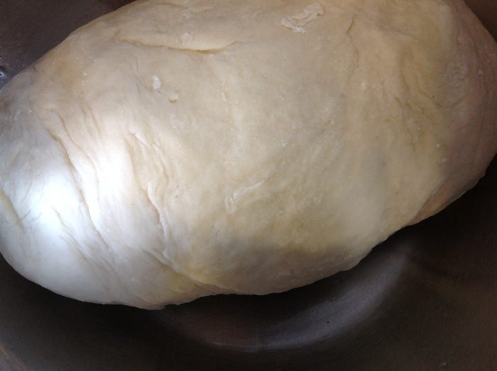 Стромболи с курицей, грибами и карамелизированным луком