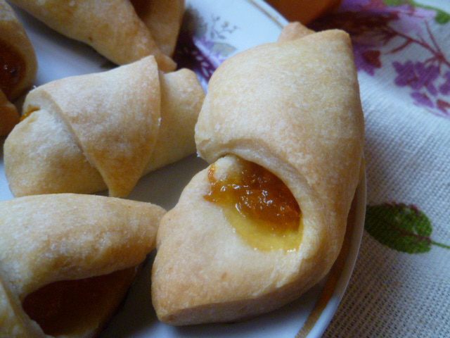 Постные рогалики с тыквой