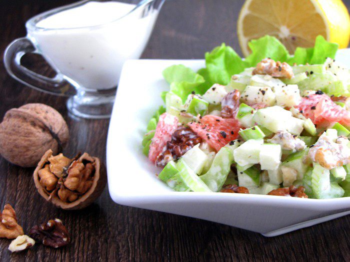 Вальдорфский салат с грейпфрутом