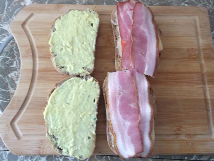 Быстрый бутерброд в кляре