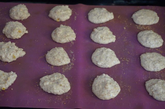 Миндальное печенье с курагой