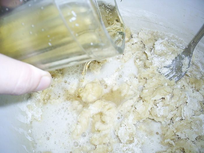 Ложное слоеное тесто и рогалики с яблоками из него