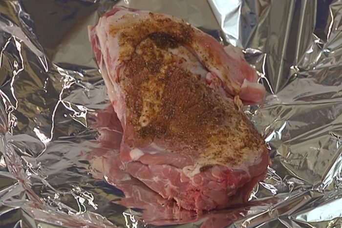 Бараньи ребрышки с гранатовым соусом
