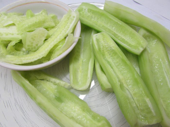 Огуречный лед с мятным сиропом