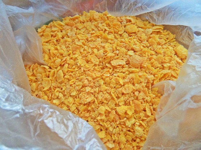 Закуска с курицей и сыром в тортилье