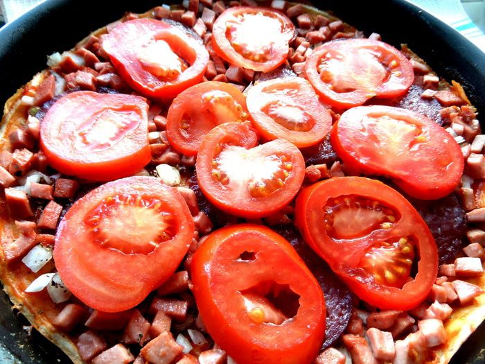 Пицца, приготовленная без духовки