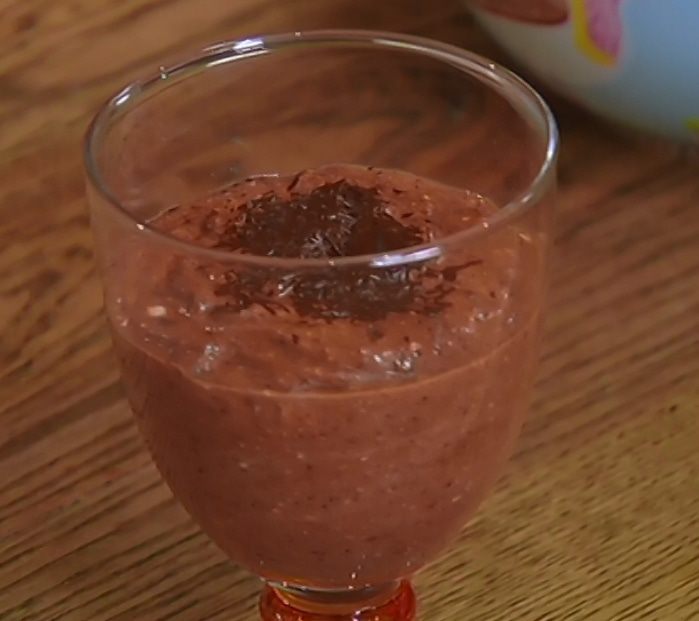 Шоколадный десерт с черносливом 