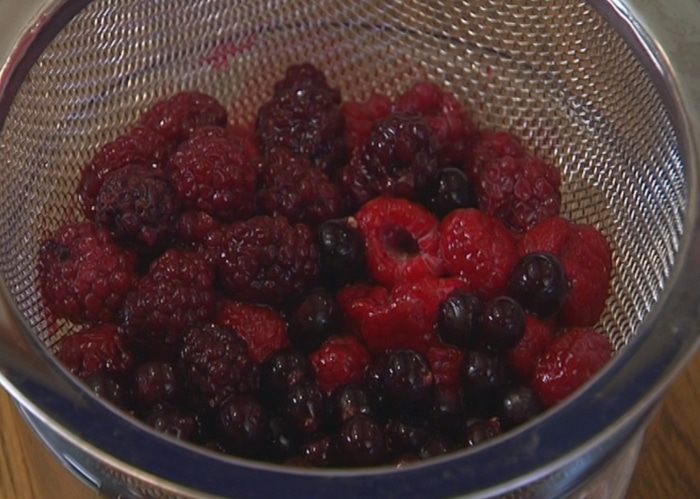 Клафути с ягодами 