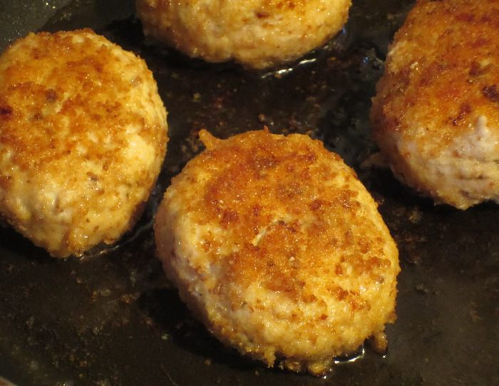 Зразы с куриной печенью и орехами