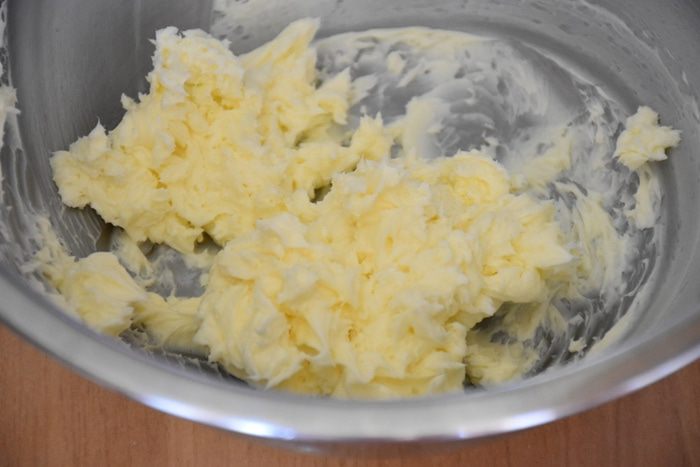 Вафельный торт с карамельным кремом