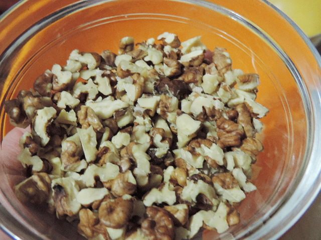 Мясной террин с черносливом и грецкими орехами
