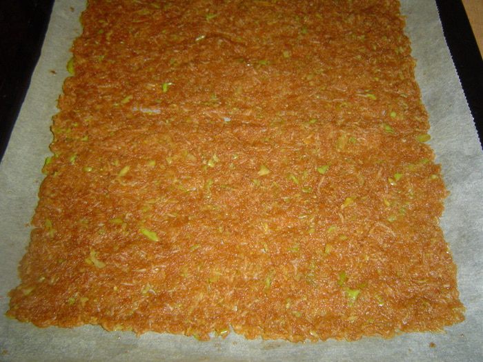 Яблочный рулет