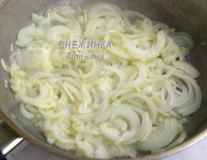 Блины гороховые с луковым конфитюром